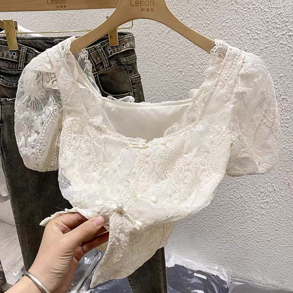 方领泡泡袖蕾丝短袖衬衫女新中式