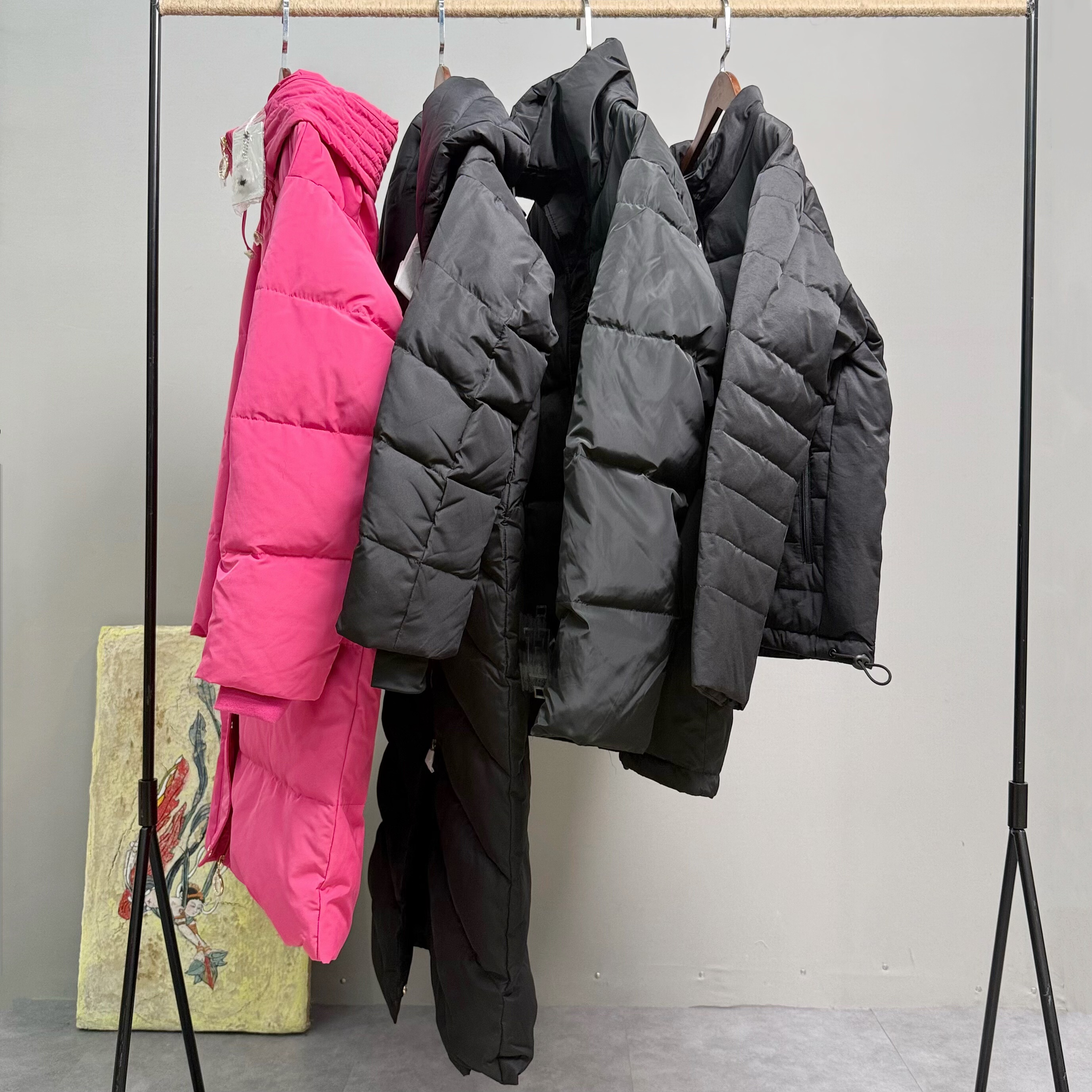 百搭宽松保暖连帽立领羽绒服