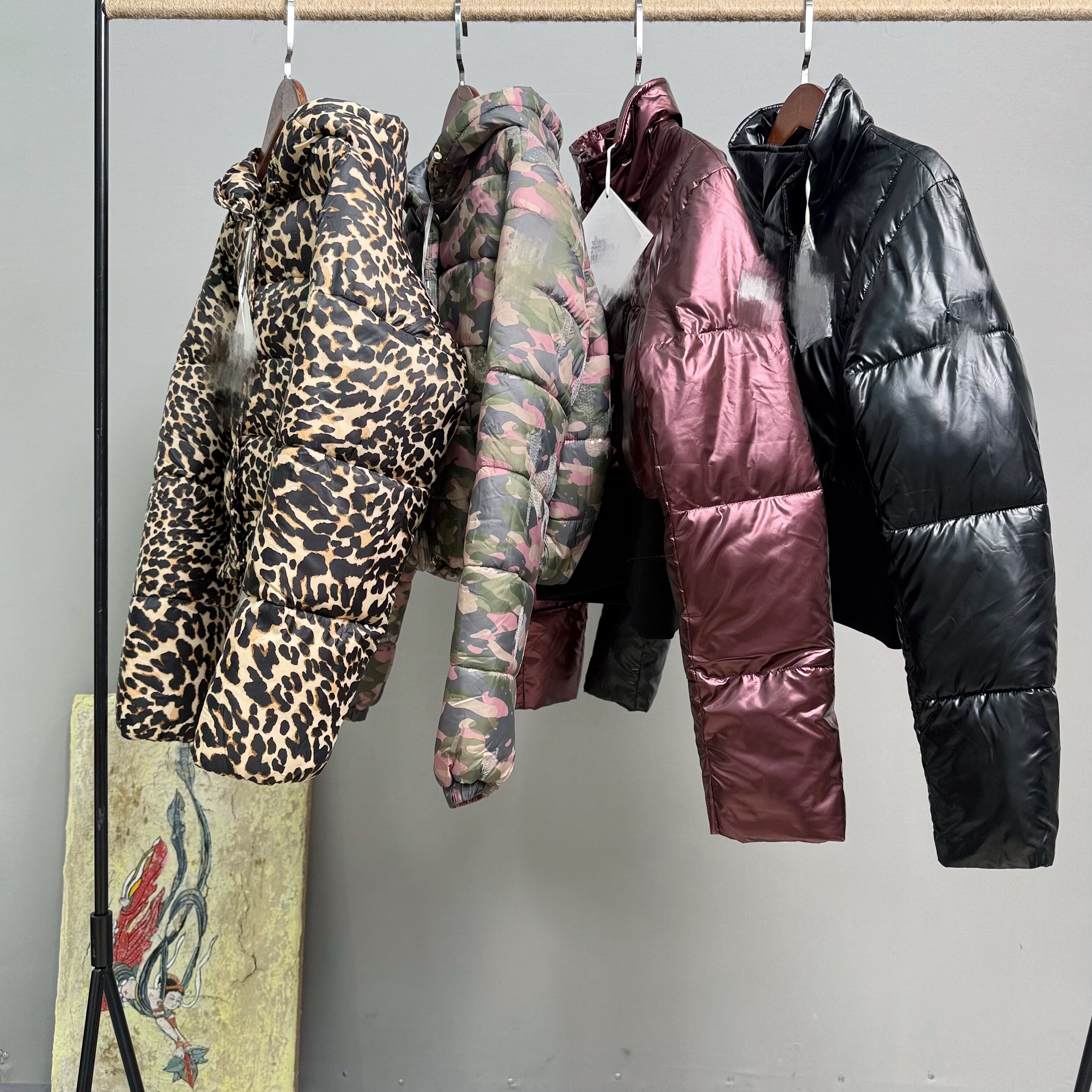 外贸单意大利时尚设计款立领连帽收腰显瘦短款棉服外套女春秋小码