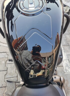 钱江闪300S油箱贴鱼骨软胶摩托车加厚防刮贴膜车衣改装闪250V立体