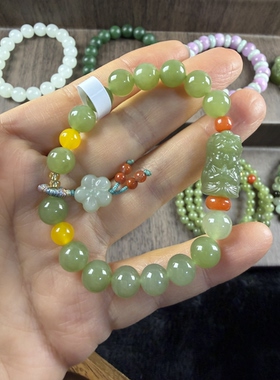 原创设计天然和田玉碧玉湖水绿卡8圆珠手串编号602-1多样性发货