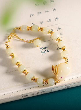 人品银品  s925银镀金镶嵌和田玉时尚女式和田玉兔子手链跨境新品