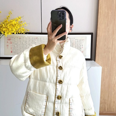 C4812 惊艳了 撞色提花 花朵扣中式立领鹅绒羽绒服