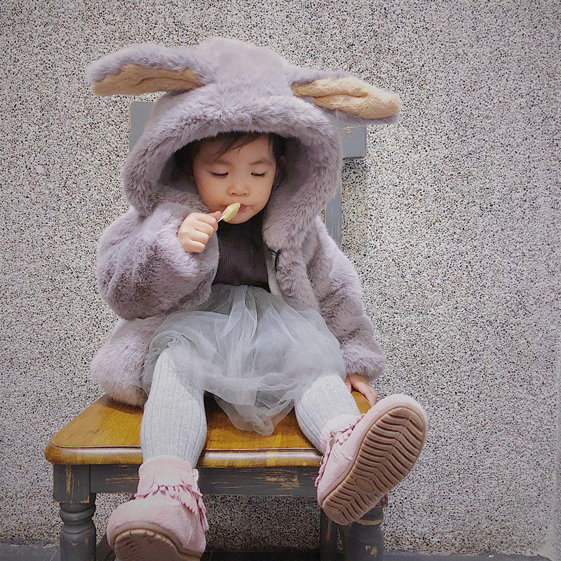 兔耳朵可爱洋气棉衣外出儿童皮草
