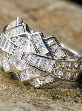 轻奢几何满钻女士戒指婚礼日常