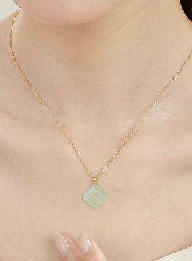 天然和田玉平安扣项链吊坠妈妈款