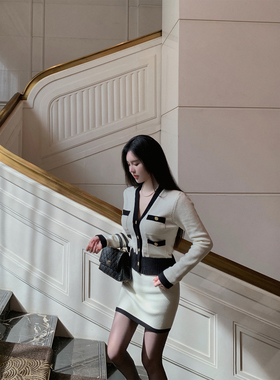 THE SWAN司凰轻奢 Ritz中古香香 撞色经典羊毛针织上衣半身裙套装