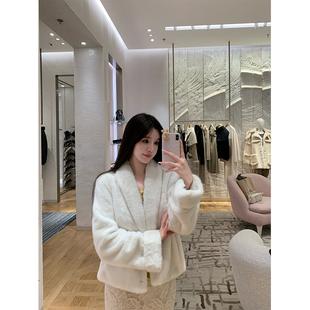 THE SWAN司凰轻奢 雪后呢喃 美貌加分环保皮草女加厚保暖短款外套