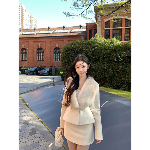 富家千金韩系氛围感毛呢外套半裙