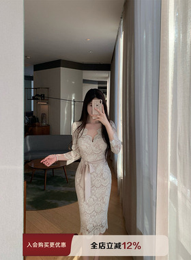 THE SWAN司凰轻奢 交叠v领名媛气质蕾丝连衣裙女腰带收腰包臀裙子