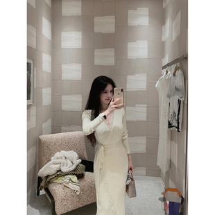 法式 本期百搭裙 优雅蕾丝花边羊毛针织连衣裙女 SWAN司凰轻奢 THE