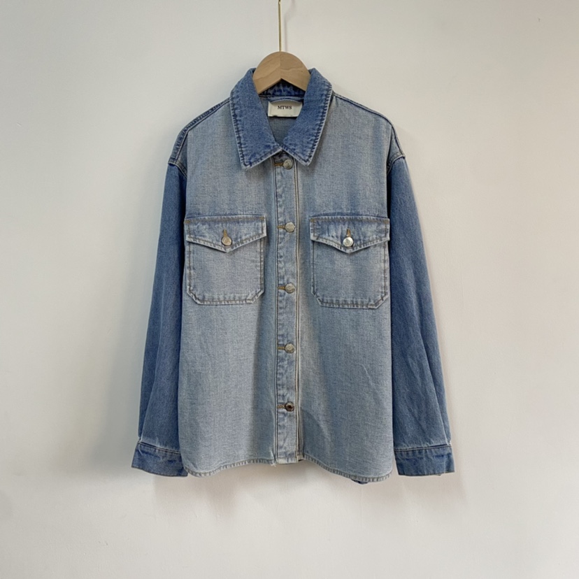 正宗原单!万莫家女装撞色牛仔外套0001款