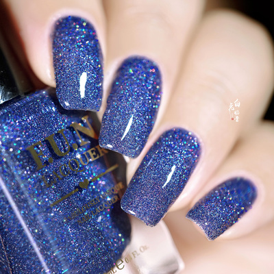 深蓝星河美甲 白兔奶昔FUN Lacquer指甲油Rendezvous蓝色holo亮片