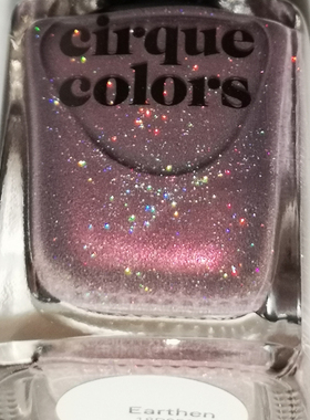 量少 白兔奶昔Cirque Colors免烤偏光指甲油Earthen和Wildflowers