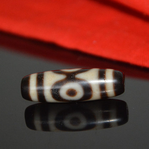 天然西藏三眼高纯玉髓菩提