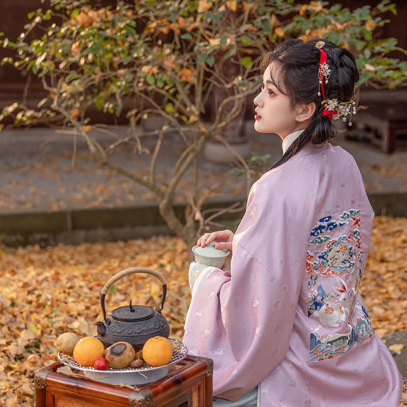 TONG WANMING HANFU 스퀘어 칼라 더블 브레스트 대형 소매 짧은 코트 토끼의 해 레드 보충제 ZHAOYUE MIAN 3.0 신춘 제품