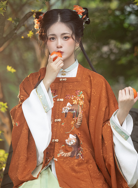 瞳莞设计熊果果春秋款刺绣小熊猫补服领圆领对襟短袄明制汉服女