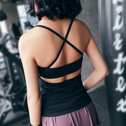 自带胸垫防震美背健身背心式