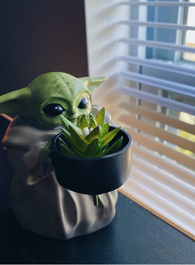 跨境现货尤达宝宝baby花盆摆件曼达洛树脂精致家居盆景公仔治愈