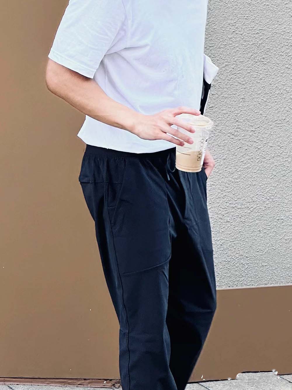 经典松紧腰抽绳ABC休闲裤