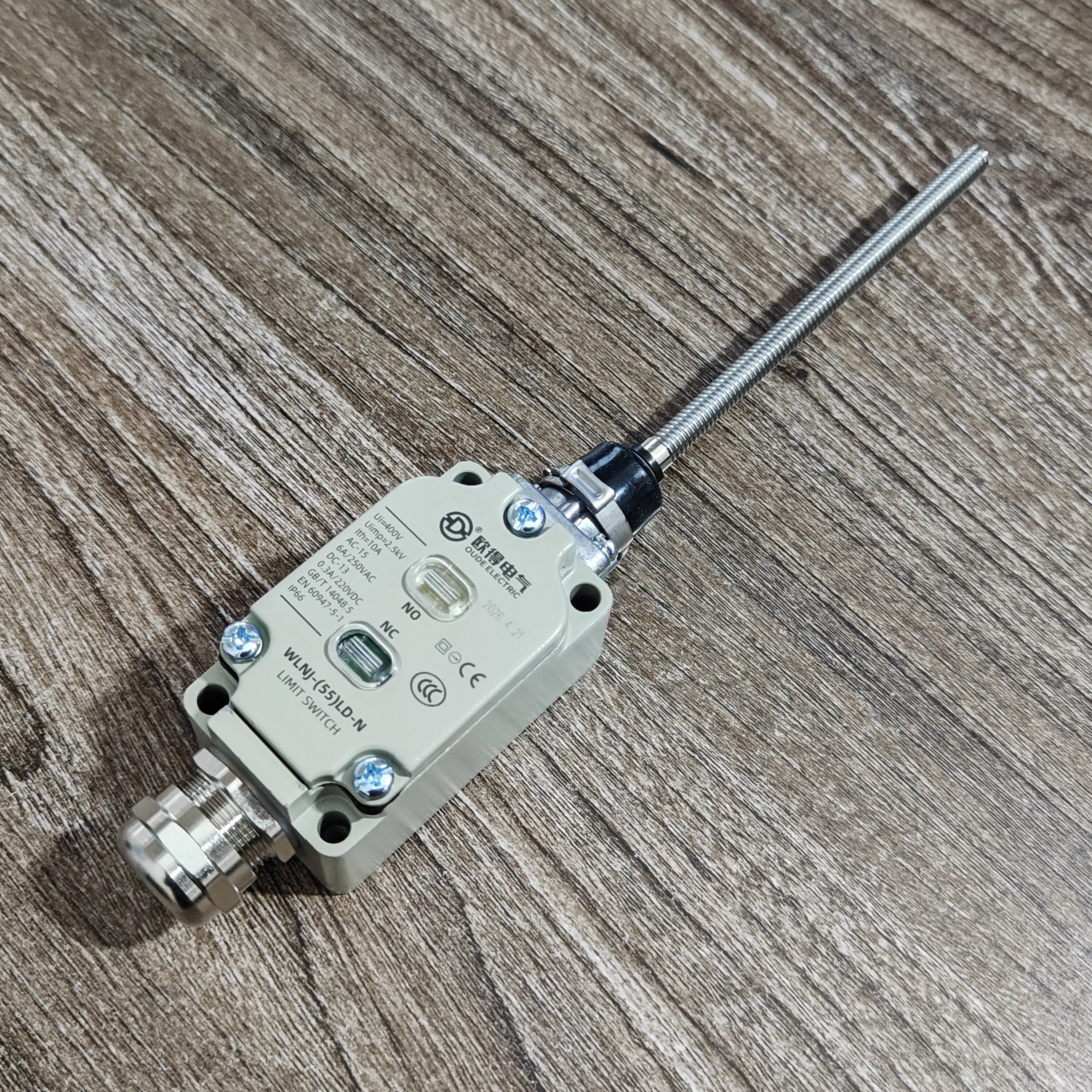 WLNJ-(55)LD-N行程开关 弹簧棒万向式 带工作指示灯 欧得限位开关