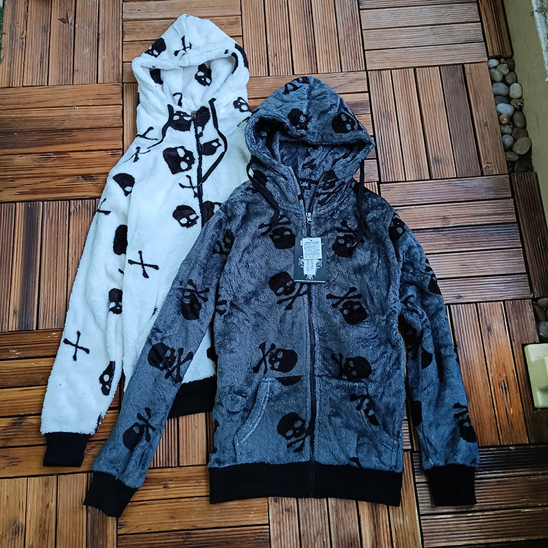 日单捡漏 秋冬珊瑚绒连帽骷髅头卫衣