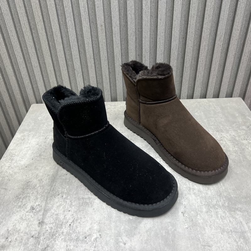 断码处理男靴2025冬季新款平底套筒户外加绒加厚时尚雪地男棉靴