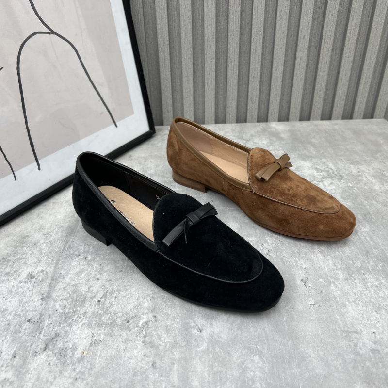 百搭圆头低跟牛反绒蝴蝶结单鞋