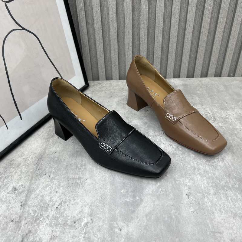 纯色深口方头休闲粗跟套脚女单鞋