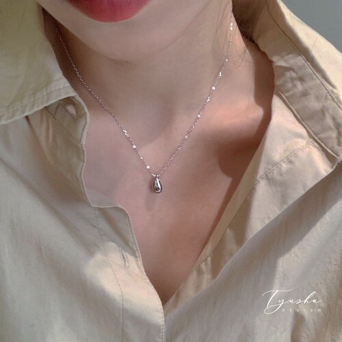 TYUSHA纯银精致小水滴项链