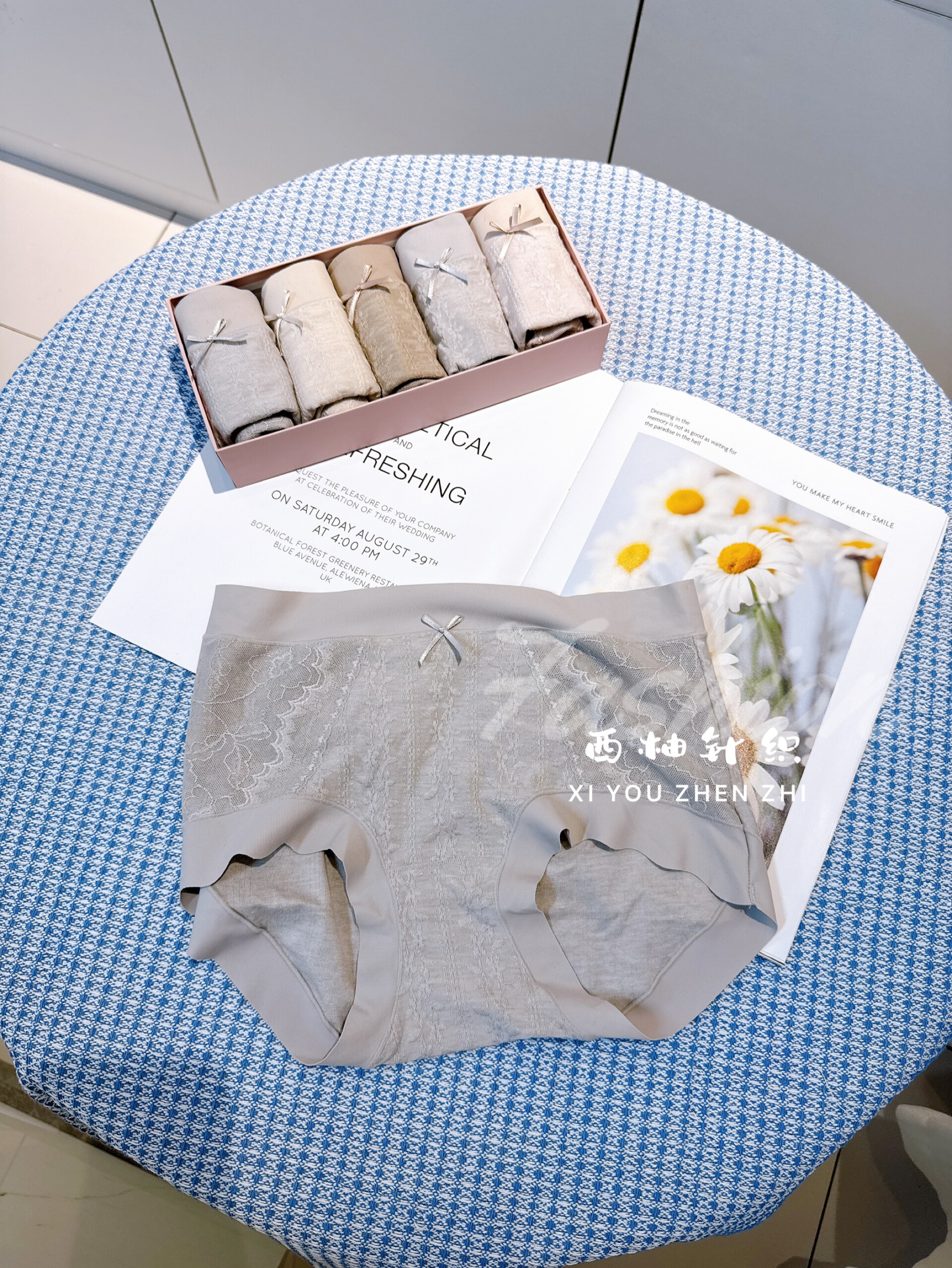 3条装｜秋冬提花蕾丝舒适中腰内裤女无痕抗菌透气包臀三角短裤头