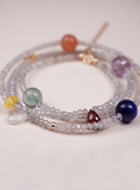 天然灰月光水晶手链女多圈多宝手串五彩宝石原创设计项链串珠手饰