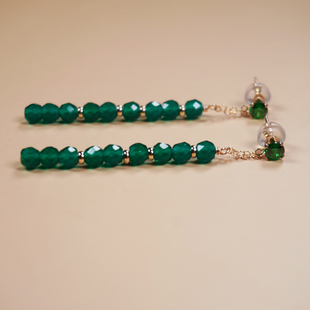 绿玛瑙耳链女祖母绿耳饰高级感小众原创设计14k注金长款耳线耳钉