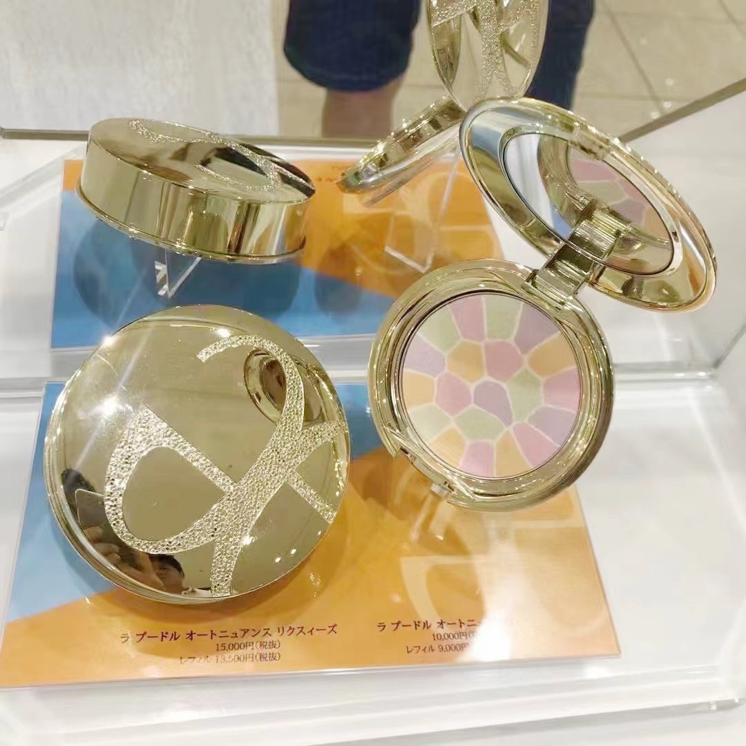 日本本土版雅莉格丝Elegance欢颜蜜粉e大饼便携装8.8g家庭装27g