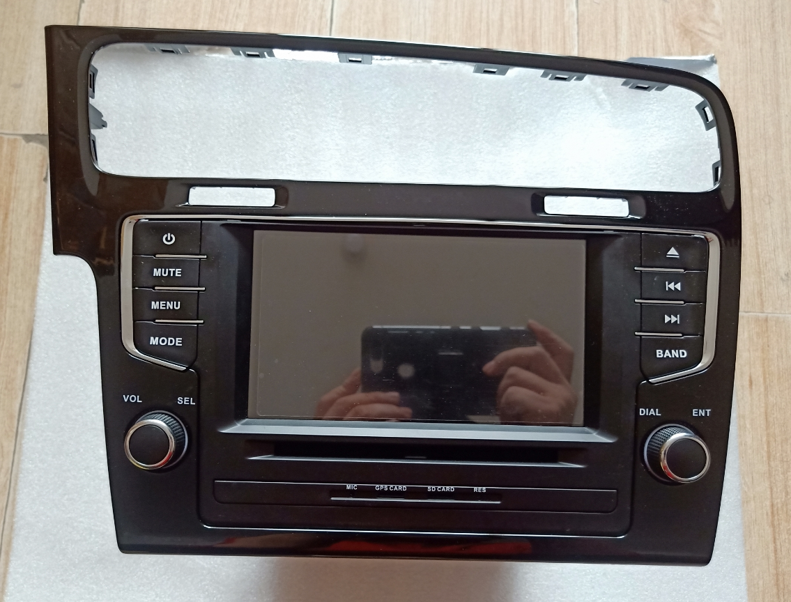 适用大众高尔夫7专车专用原车载dvd蓝牙导航gps一体机原厂风格