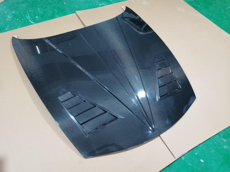 适用于宝马老款Z4改装专用碳纤维开孔机盖机头盖E85 E86引擎盖