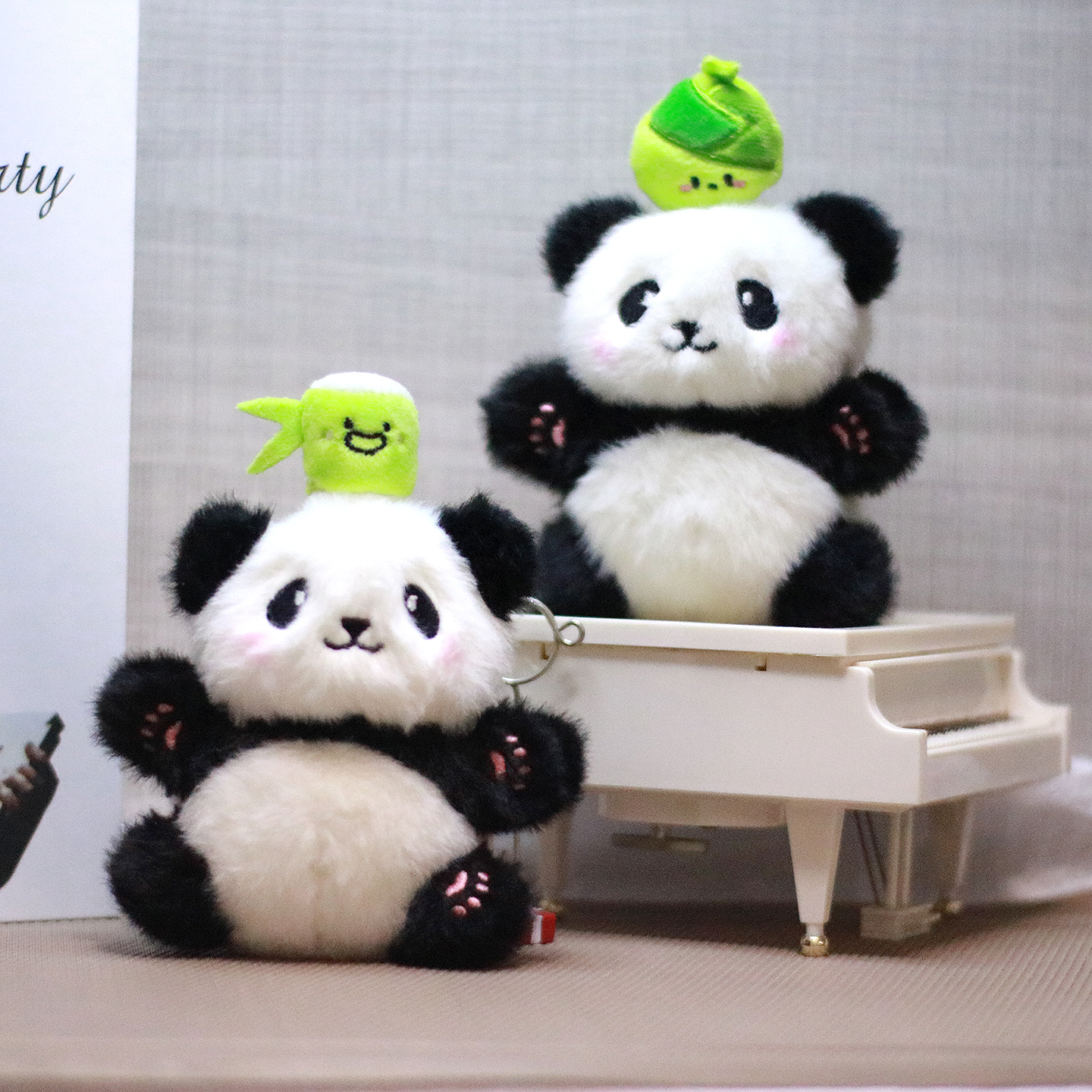 创意可爱毛绒钥匙扣成都大熊猫