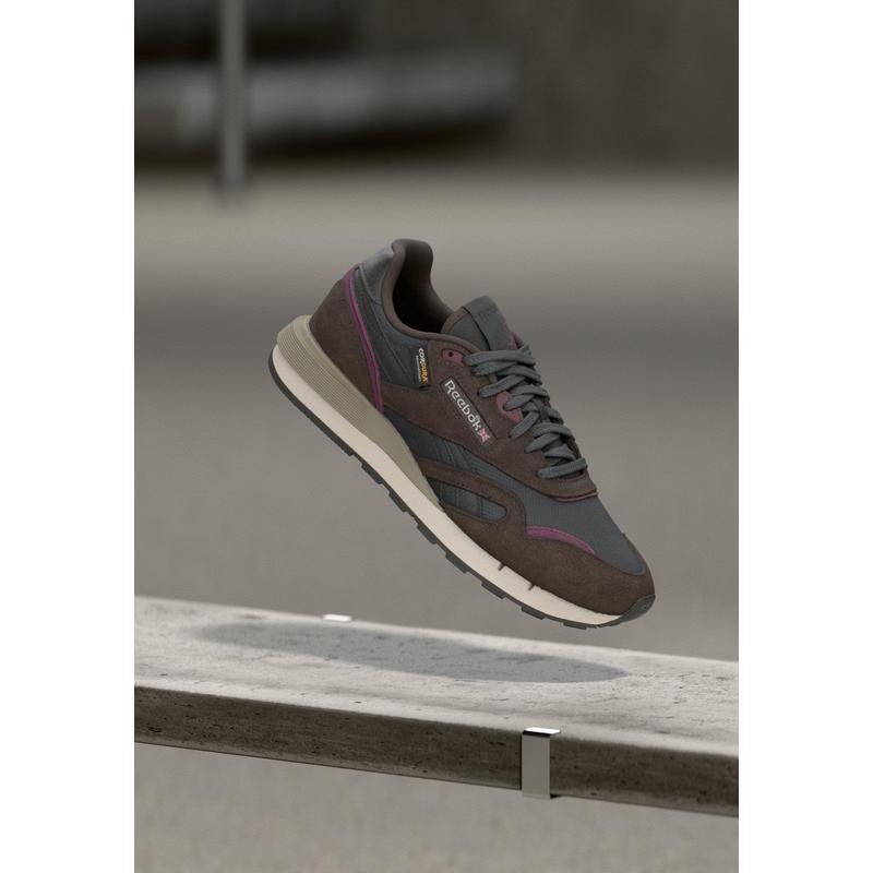 代购Reebok锐步女士运动鞋透气舒适防滑耐磨轻便缓震易穿脱