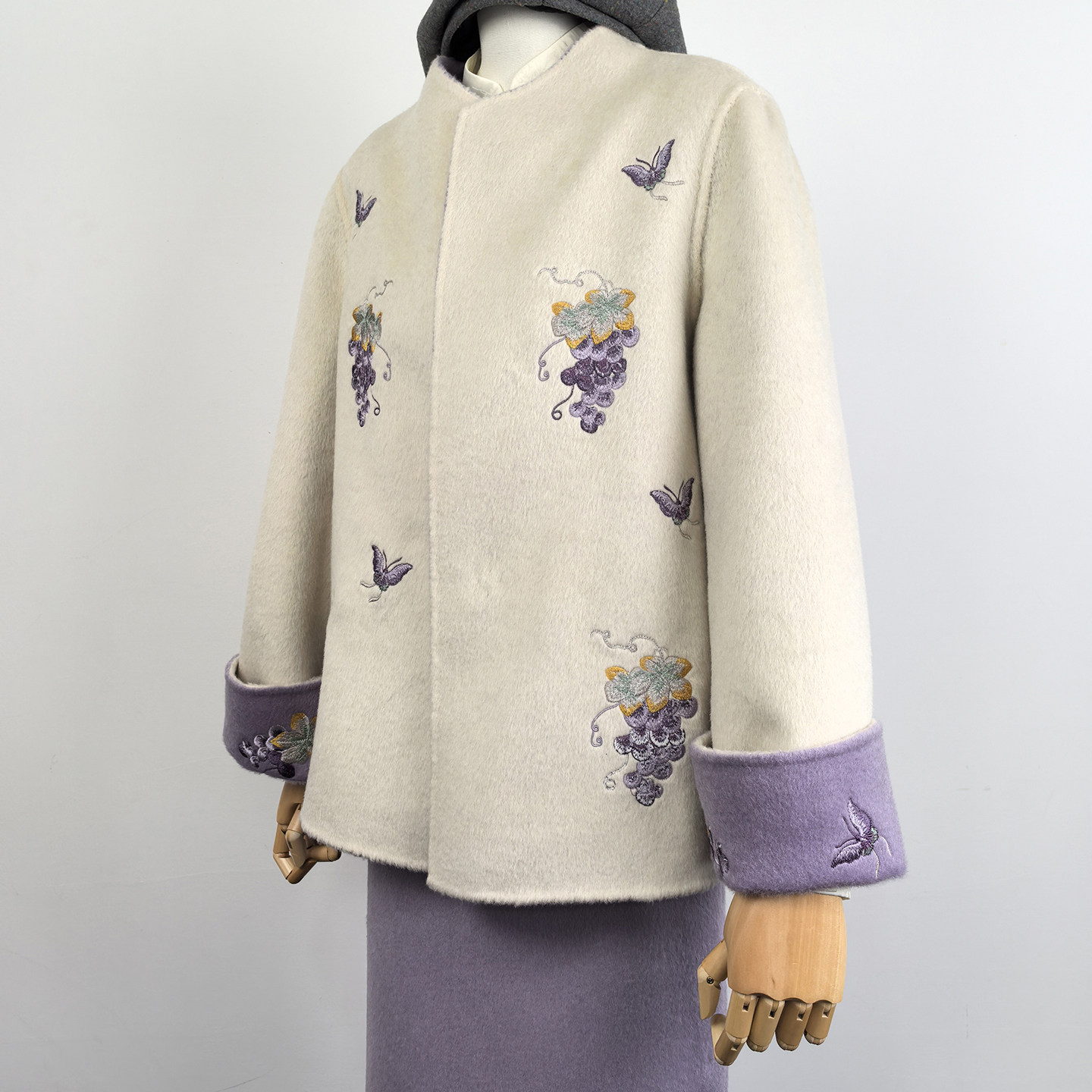 双面穿重工刺绣毛呢外套女双面穿气质名媛风紫色大衣蝴蝶气质显瘦