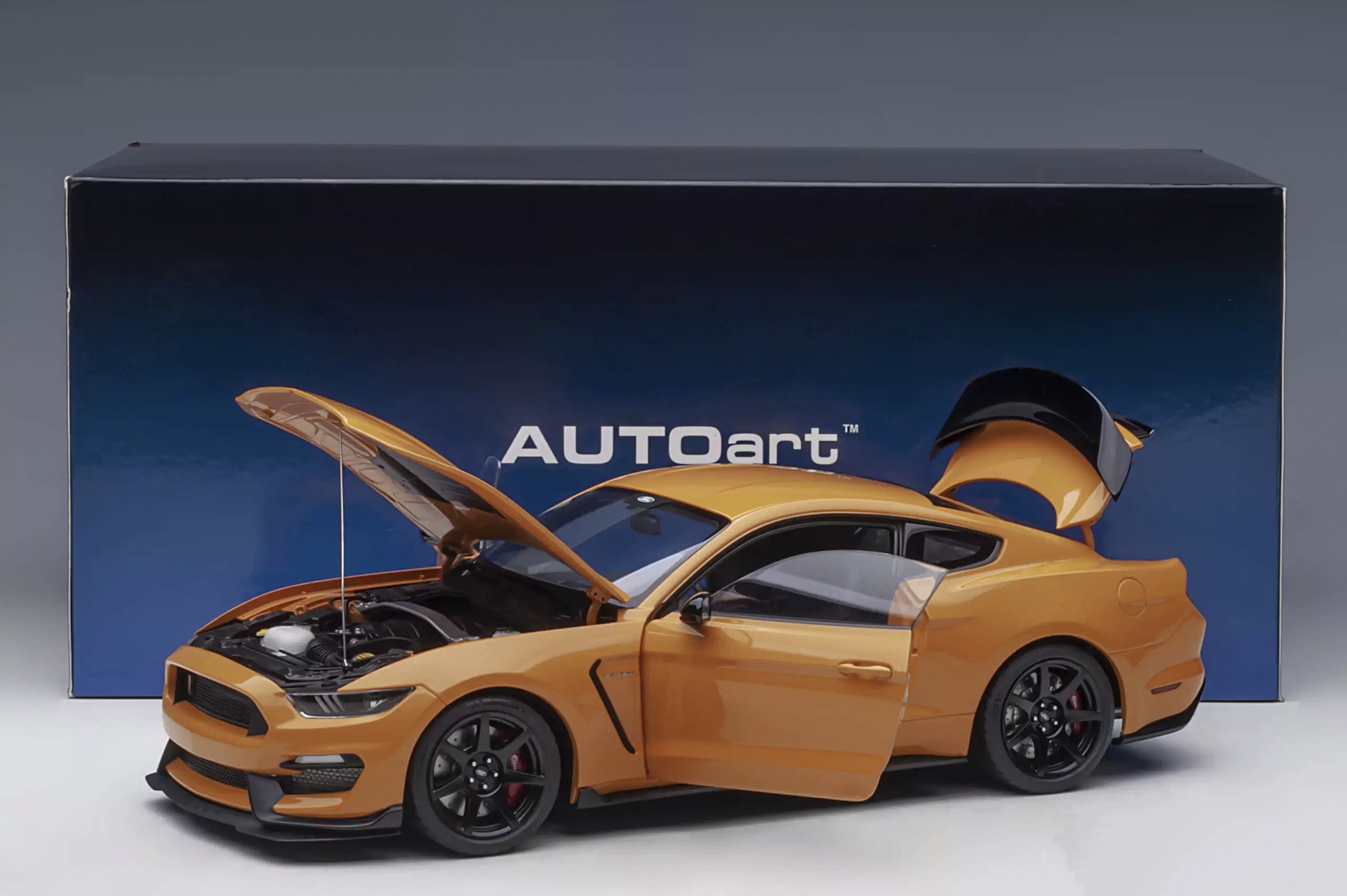 精品奥拓AUTOart原厂 1:18 福特野马谢尔比GT350 shelby 汽车模型