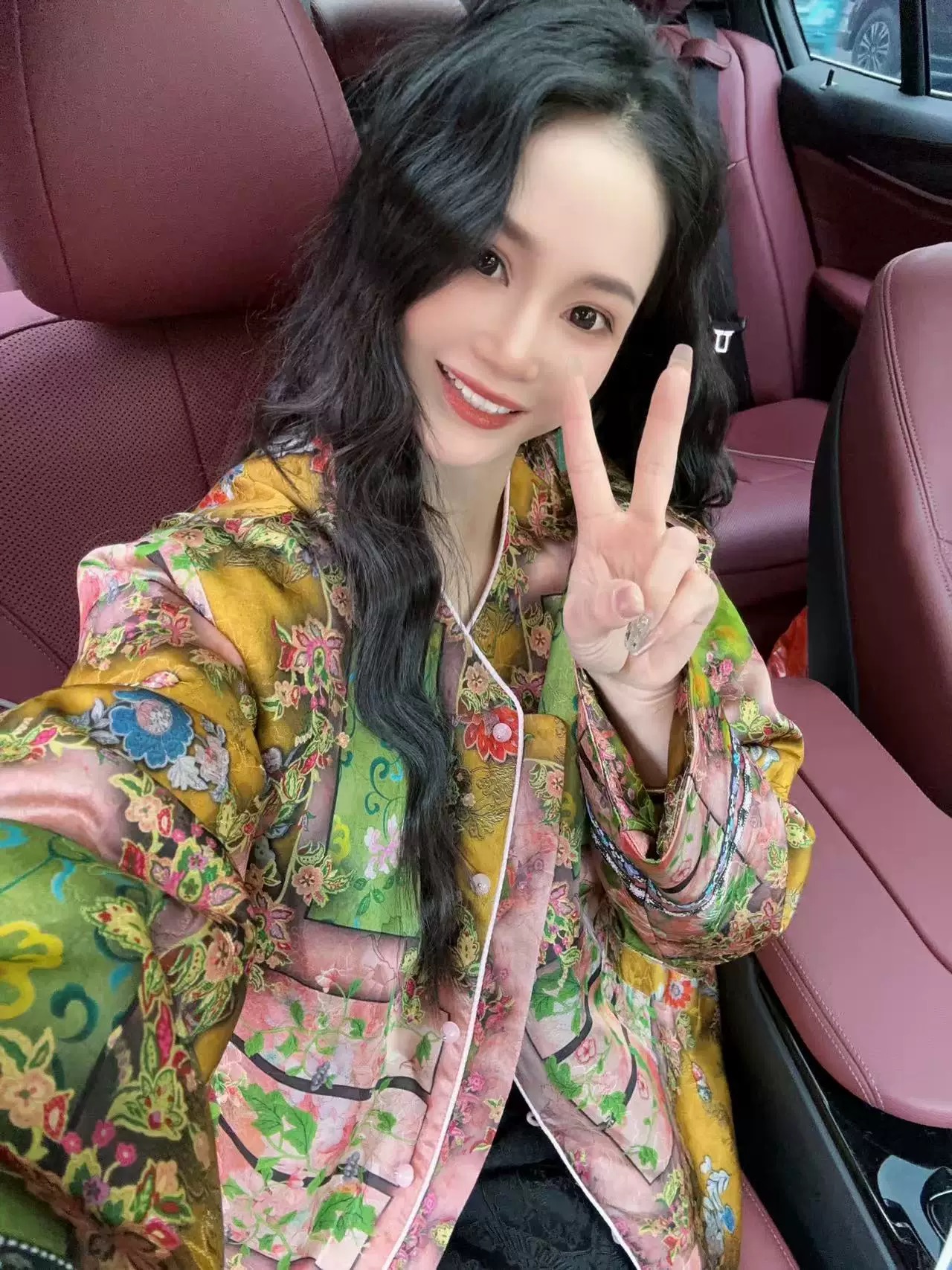 新中式国风新款羽绒服复古百家衣人丝加绒外套女时尚显瘦加厚上衣