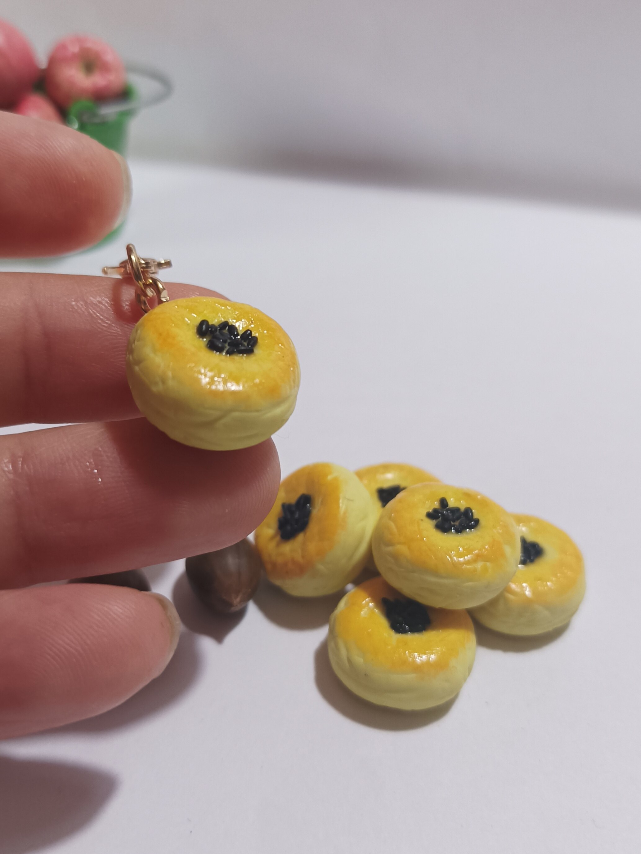 手作微缩面包店食玩芝麻红豆饼拉链扣包挂翻包手机绳钥匙扣礼物