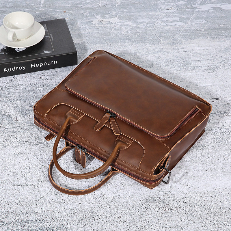 THE NEW CRAZY HORSE PATTERN PU LEATHER BUSINESS BRIEFCASE RETRO MENS BAG 14 INCH LAPTOP BAG IS A HOT MODEL