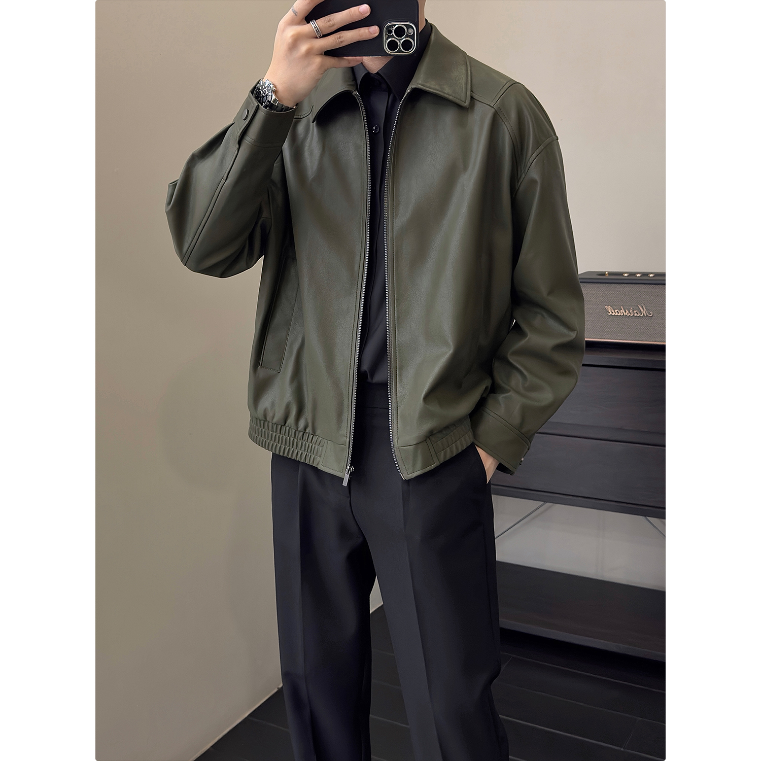 里奈男装简约复古廊形机车PU皮衣