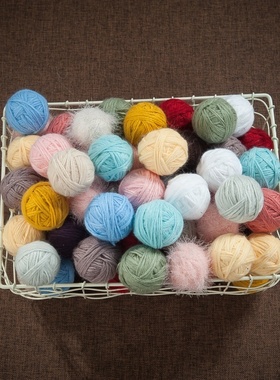 新生儿满月摄影饰品毛线球道具