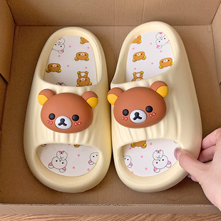 可爱轻松熊拖鞋女夏外穿网红2025新款软底居家防滑室内凉拖鞋秋千