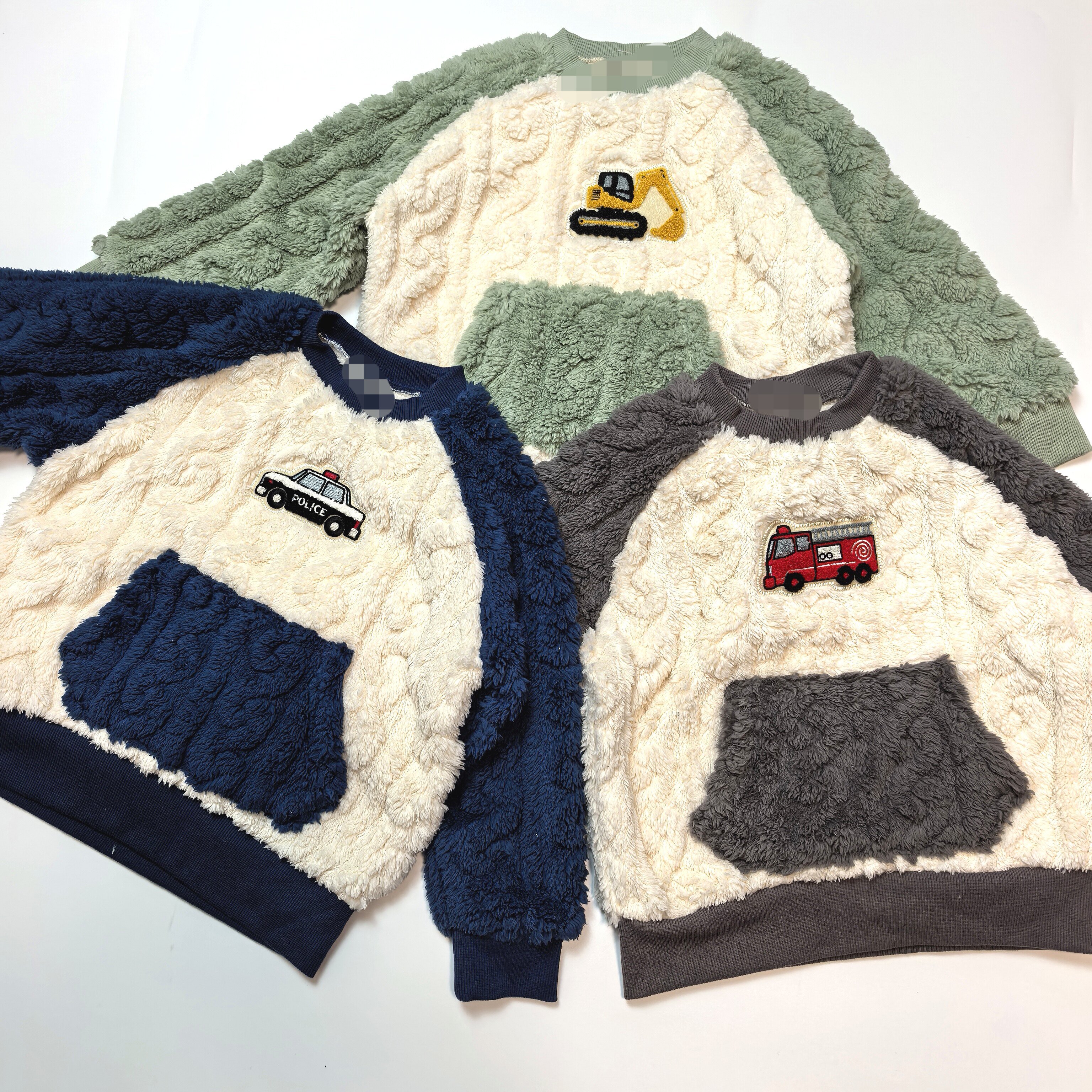 0690 80 90 95 100 110 120cm日单码 秋冬款 男童绒面 车刺绣卫衣