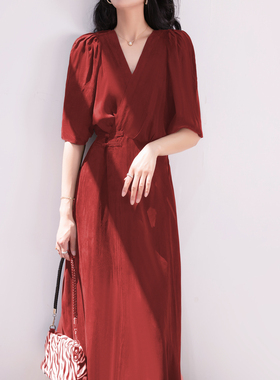 之和夏季新款赫本风红色显瘦铜氨丝长裙连衣裙 新中式盘扣A字长裙
