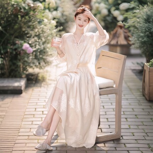 2025新款 女夏季 高级感气质刺绣上衣半身裙子两件套 国风套装 新中式