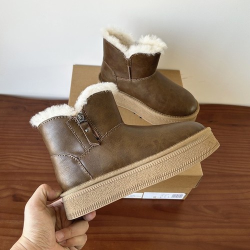 河南桑坡羊皮毛一体防水雪地靴